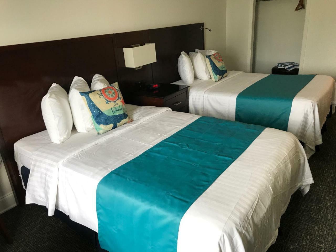 Hotel Pensacola Bagian luar foto
